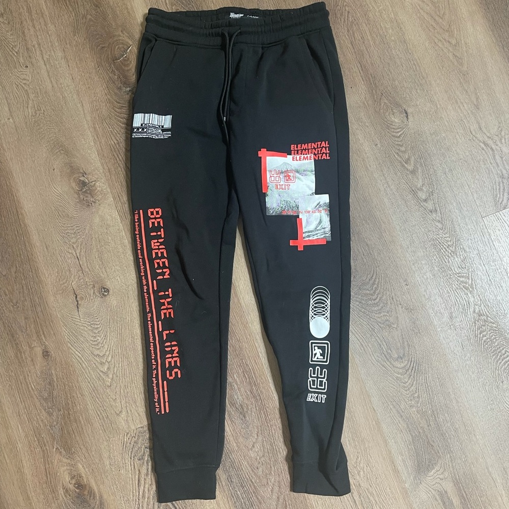 Joggers with pockets